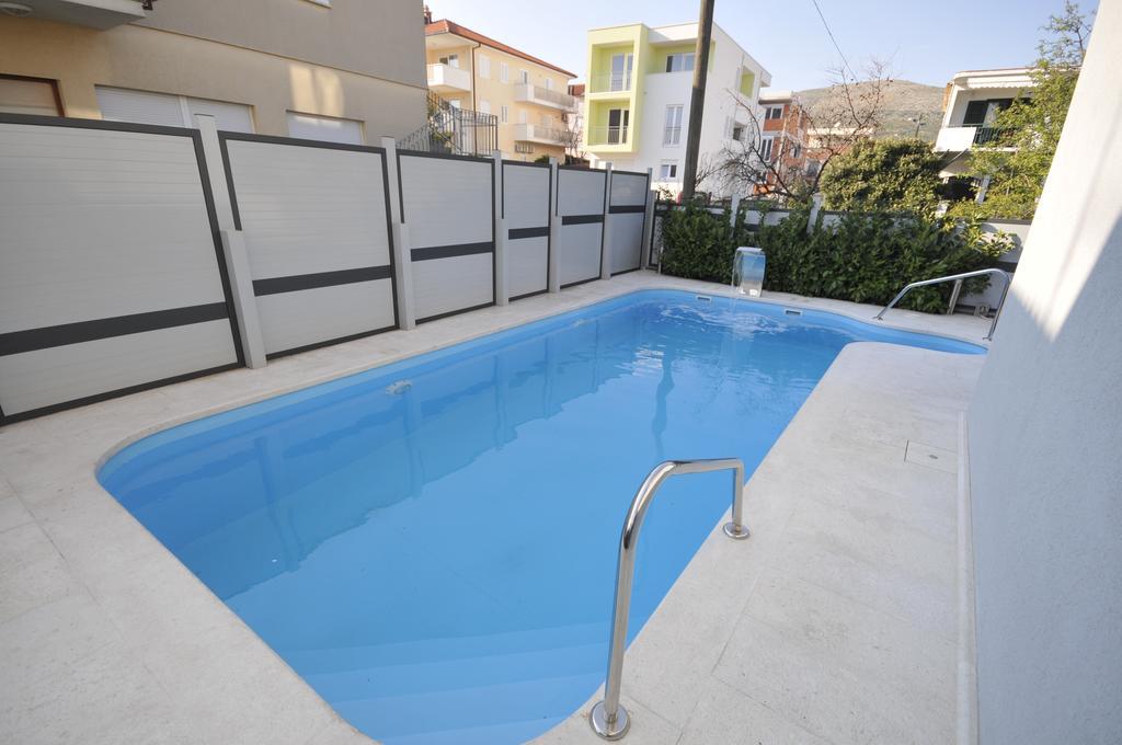 Apartments & Rooms Villa Maslina Trogir Exterior foto
