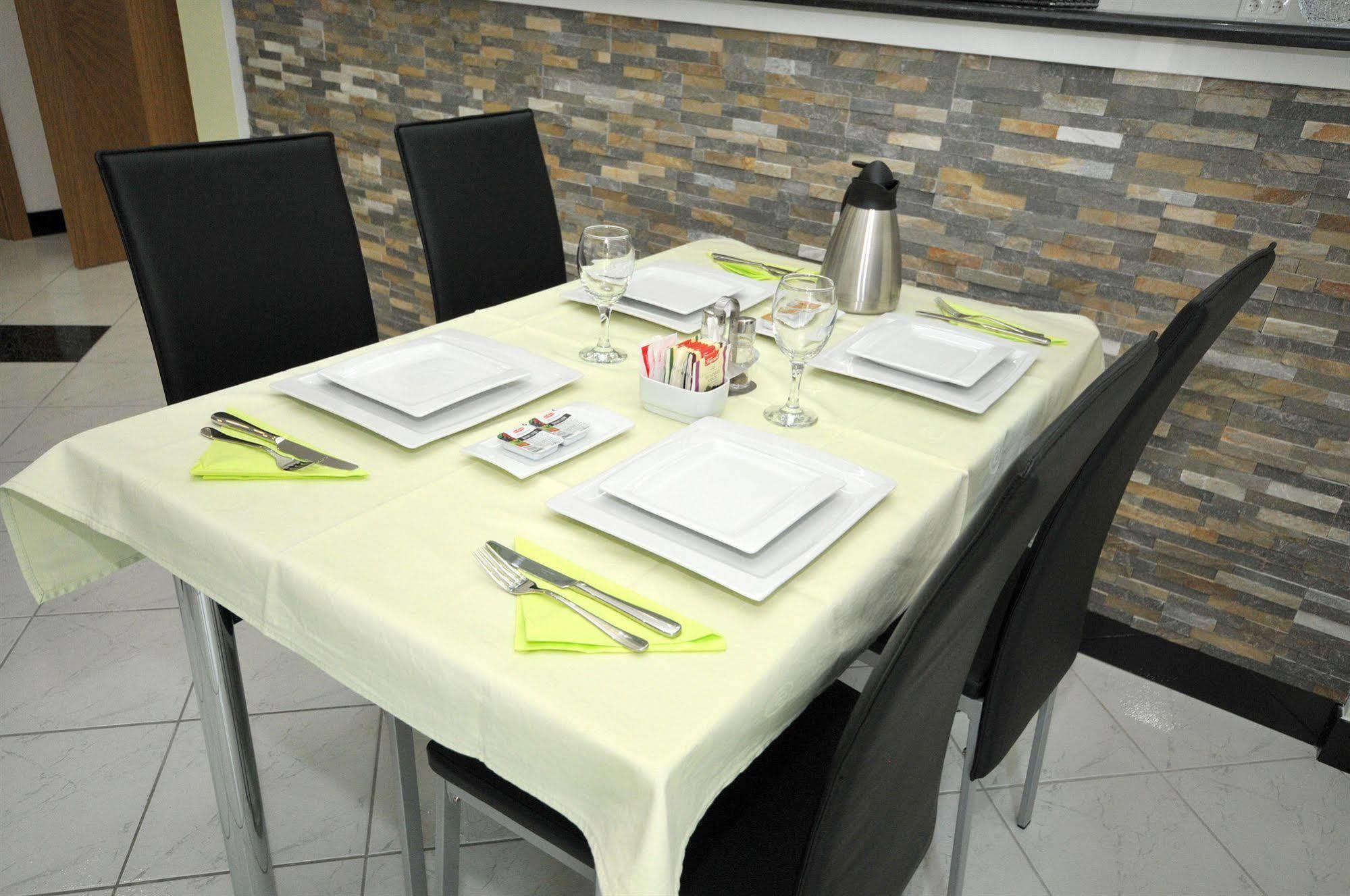 Apartments & Rooms Villa Maslina Trogir Exterior foto